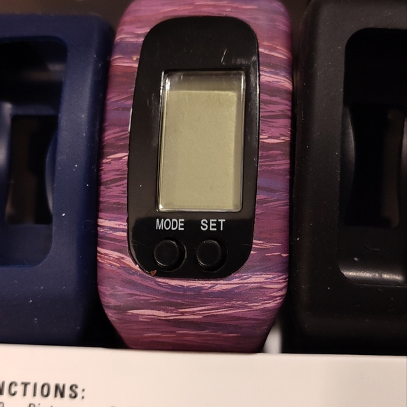 Like-New B-Active Health Tracker Watch - Picture 4 of 8